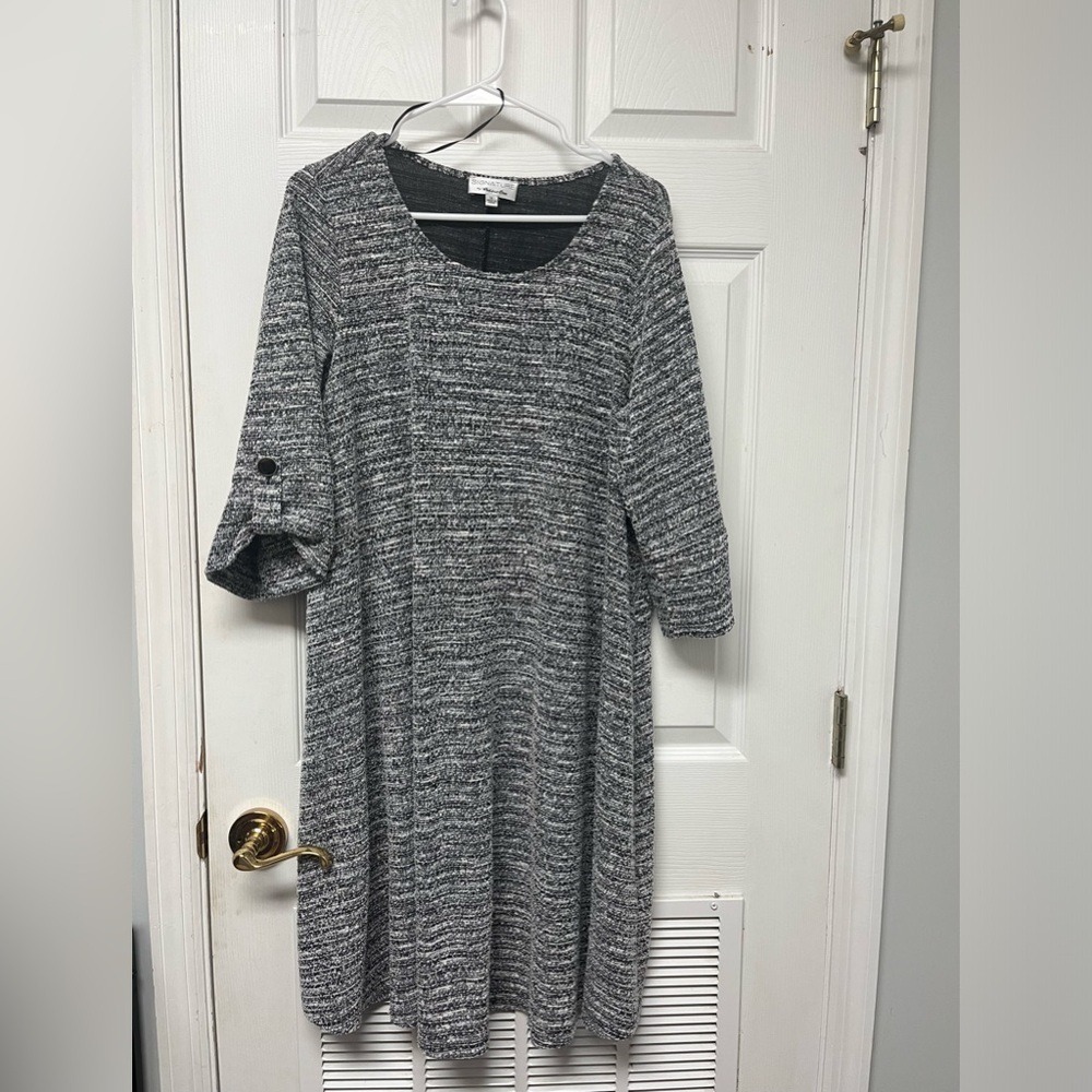 Women’s dress, Signature by Robbie Bee, 1X